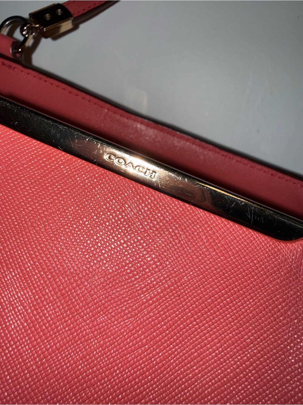 Coach Madison Coral Pink Leather Tote 29002 - Picture 3 of 15